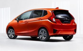 Sự khác nhau giữa dòng xe sedan và hatchback 1 xe hatchback